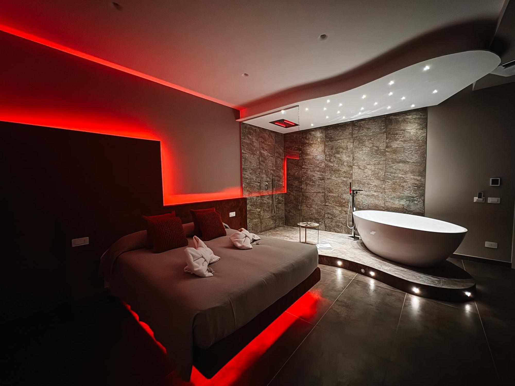 Re Lazzarone Suite Naples Exterior photo