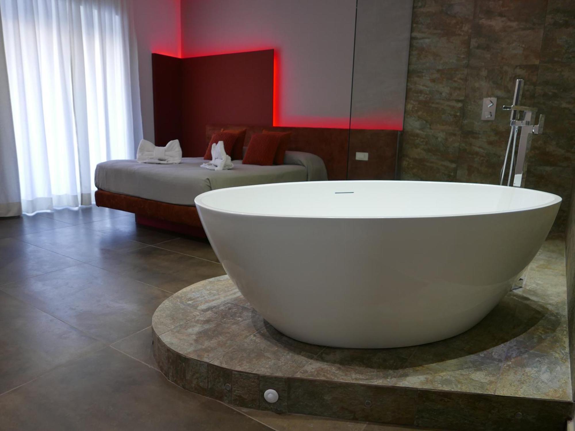 Re Lazzarone Suite Naples Exterior photo