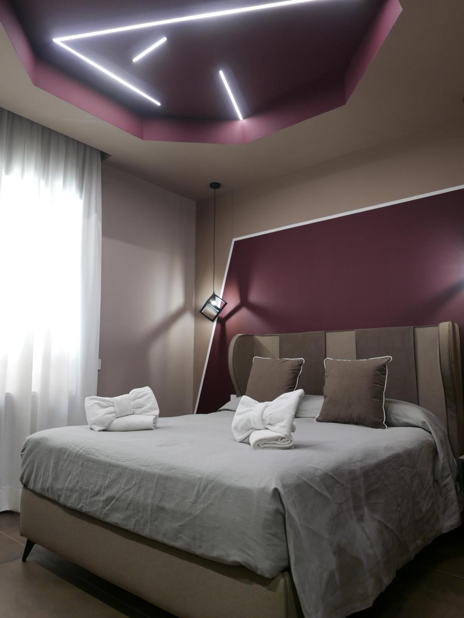 Re Lazzarone Suite Naples Exterior photo