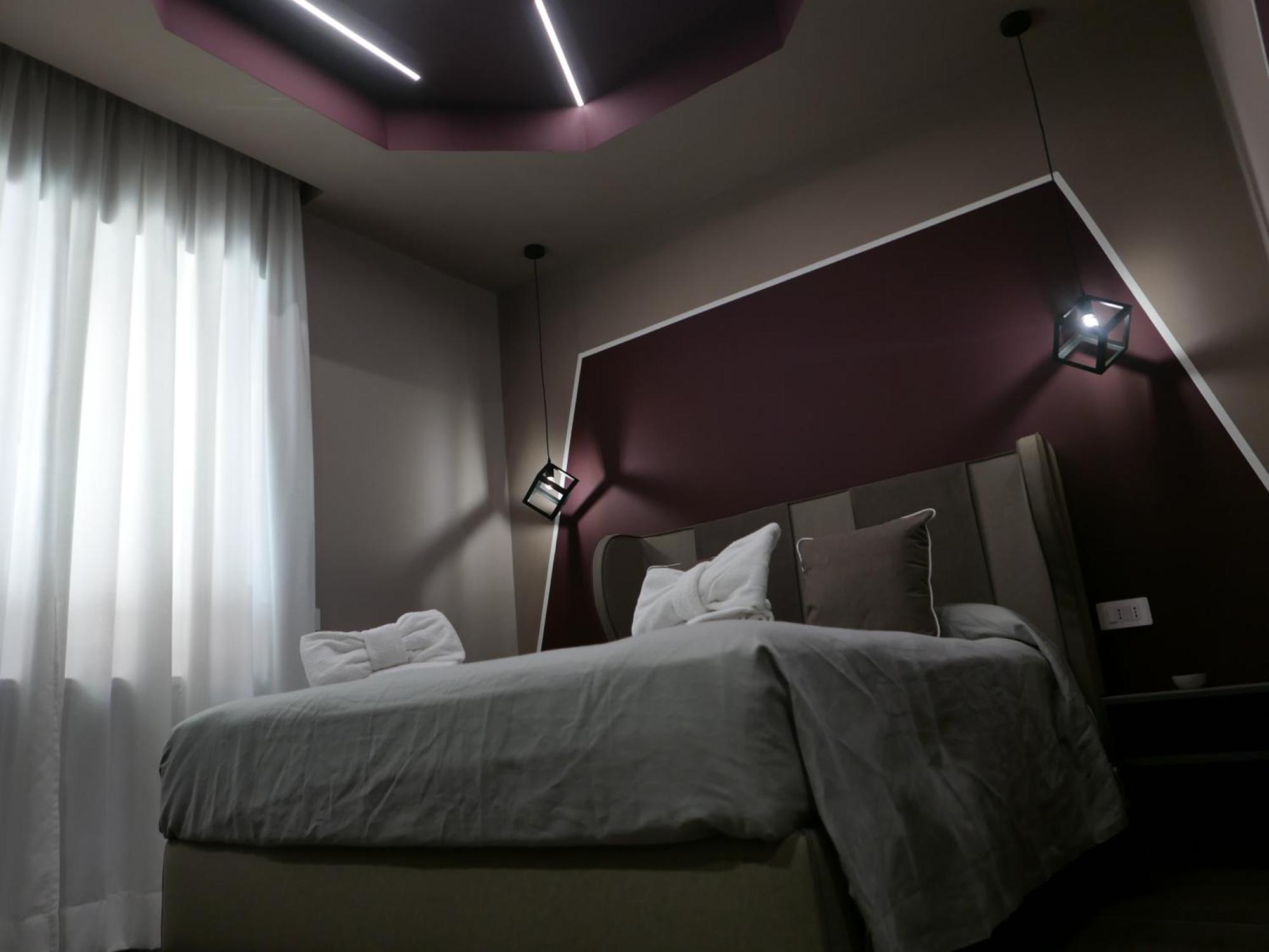 Re Lazzarone Suite Naples Exterior photo